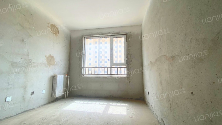 名仕·东湖新城二手房实景图