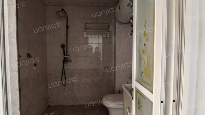 水岸花城 2室1厅 南 北-卫生间