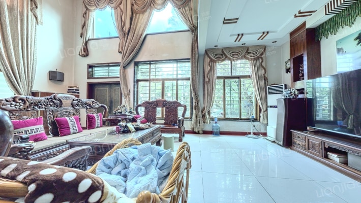 梅花山庄二手房实景图