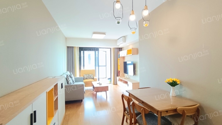 嘉誉山D区二手房实景图