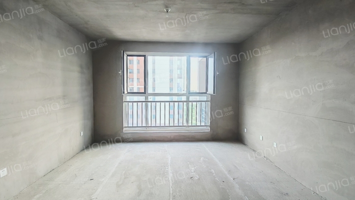 绿景贤德府东区二手房实景图