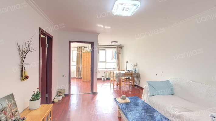 中建雅颂居二手房实景图