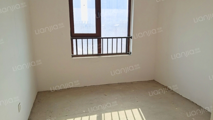 距离北京1900米，京西南大门，南北通透三居。-卧室B