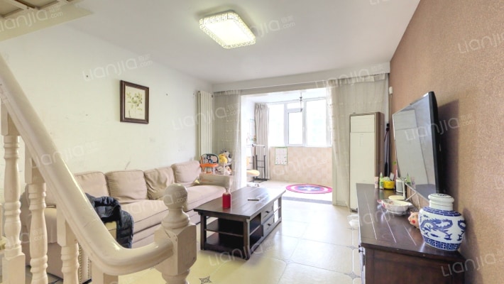 恒佳苑二手房实景图