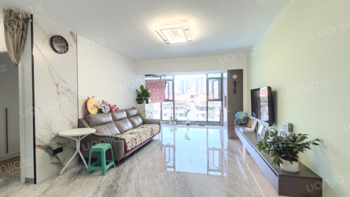 四海公寓二手房实景图