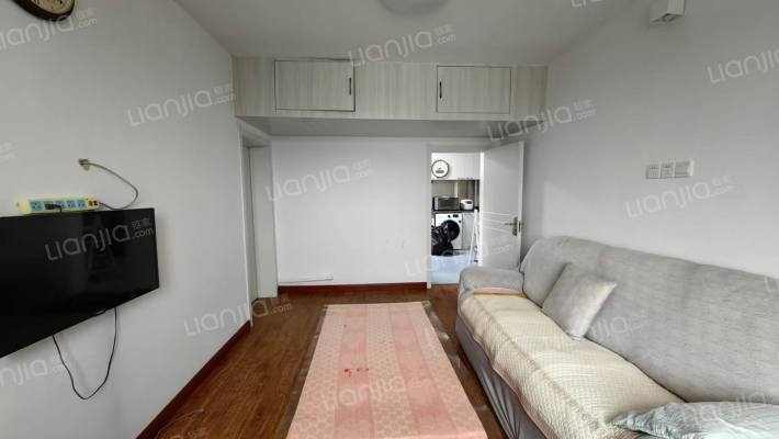 沿湖小区二手房实景图