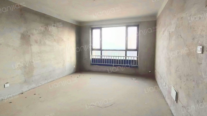 润泽华庭二手房实景图