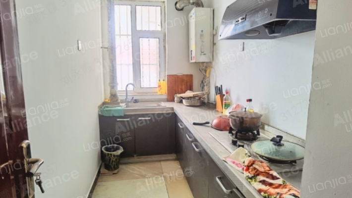 水榭春天 2室1厅 南 北-厨房