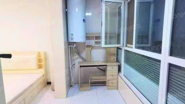 华阳风景 1室1厅 南-阳台