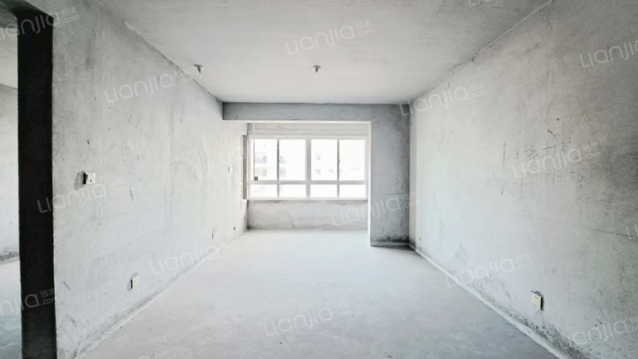 欧堡利亚悦府二手房实景图