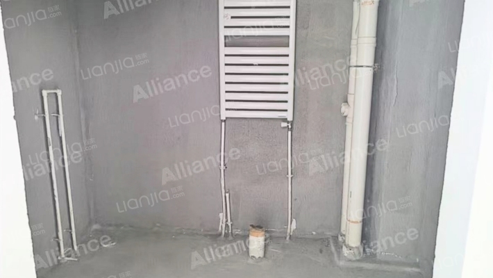 高铁新干线 不遮挡三居室  看房方便-卫生间