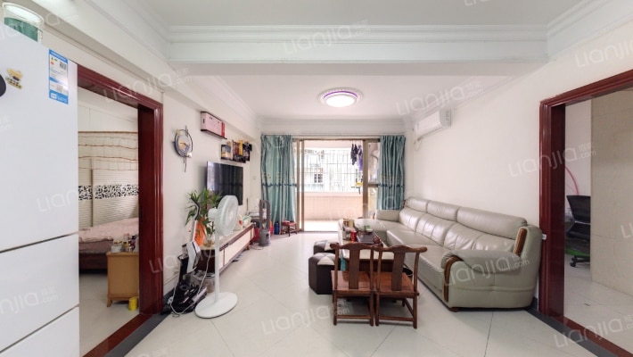 保税广场二手房实景图