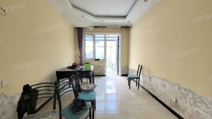 南北通透的联排别墅，品质社区，绿化好，没有遮挡.-餐厅