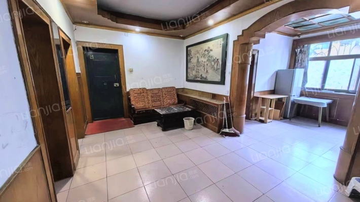 岳阳市住房和城乡建设局宿舍二手房实景图