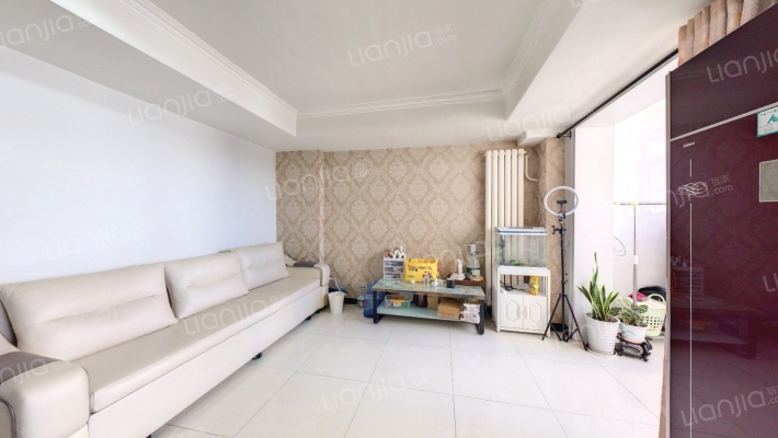 兴政街二手房实景图