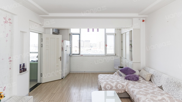 鼎林华庭二手房实景图