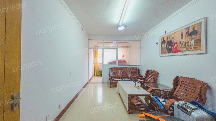 圣特小区二手房实景图