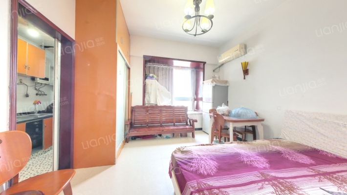 国贸大厦二手房实景图