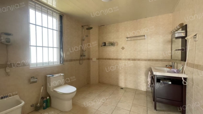 物探局别墅  ，宝石花物业   园林小区-卫生间A