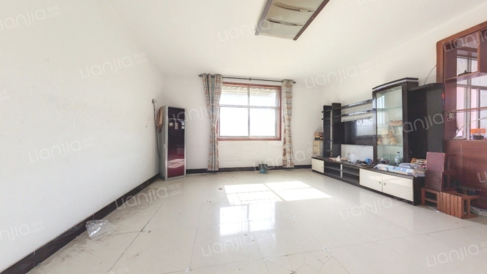 第一食品厂家属院二手房实景图