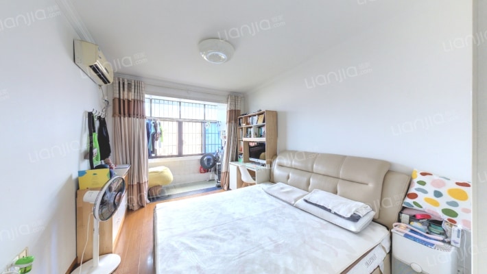 东川花苑二手房实景图