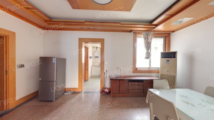 海元新村二手房实景图