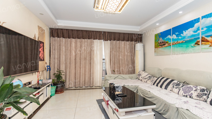 翡翠林天峰二手房实景图