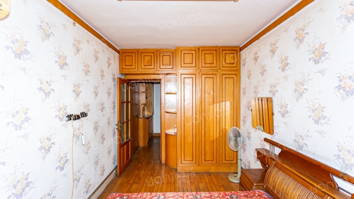 朝凤果品二手房实景图