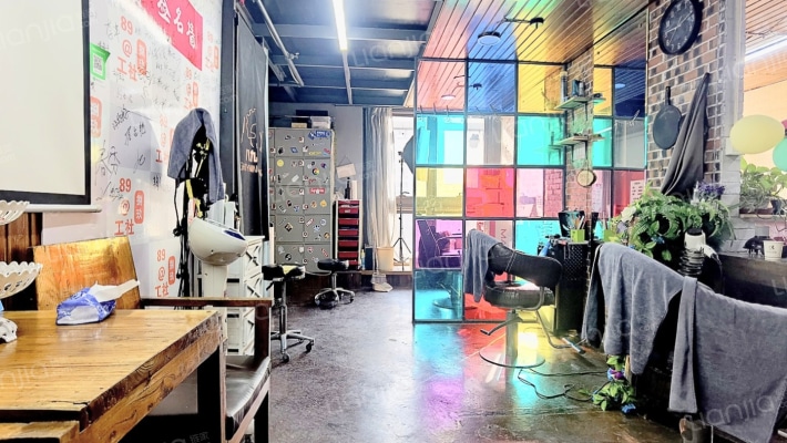 红郡大厦二手房实景图