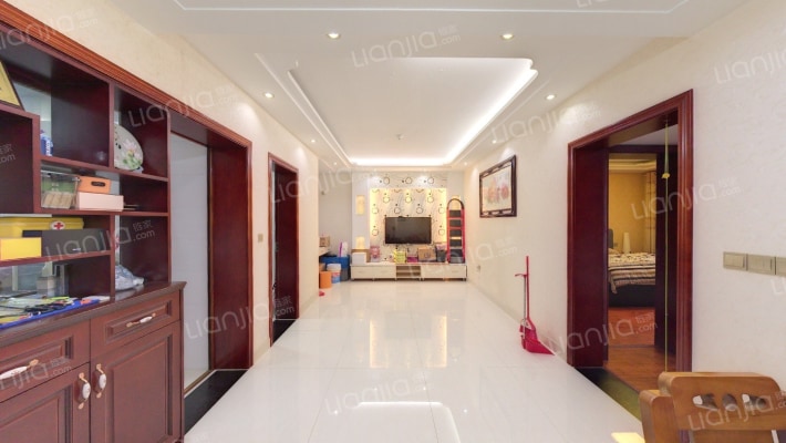 大诚苑东区二手房实景图