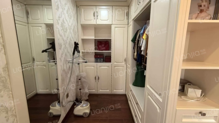 京都颐和城 5室3厅 南 北-卧室D