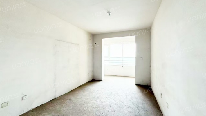 一线河景美宅，标准现房，即买即住-卧室A