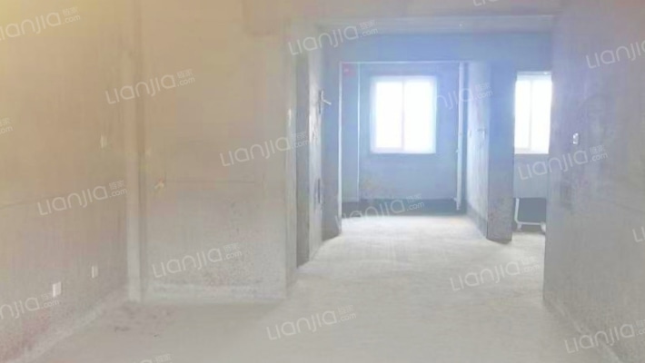 泰鸿香堤澜湾二手房实景图