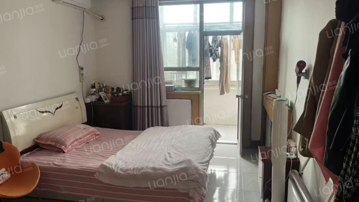 铝厂，70年大产权，满五唯一，方便看房-卧室A