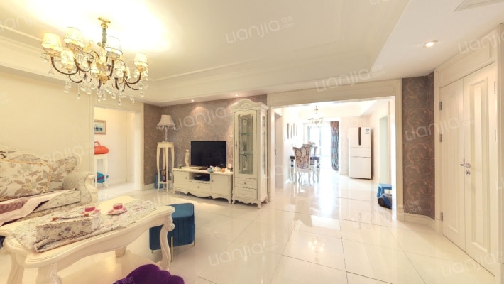 铂晶豪庭二手房实景图