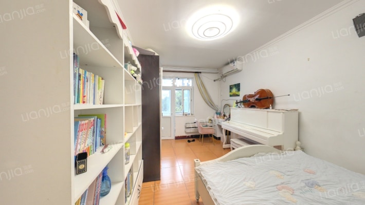 分司厅胡同11号院二手房实景图