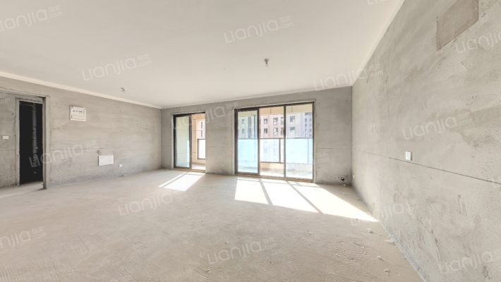 万丰铂金悦府二手房实景图