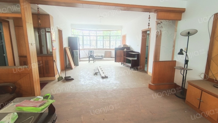 工商银行宿舍楼二手房实景图