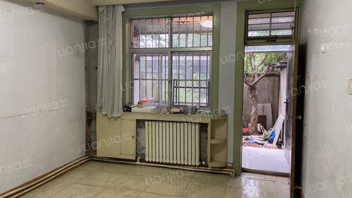 生物家属院二手房实景图