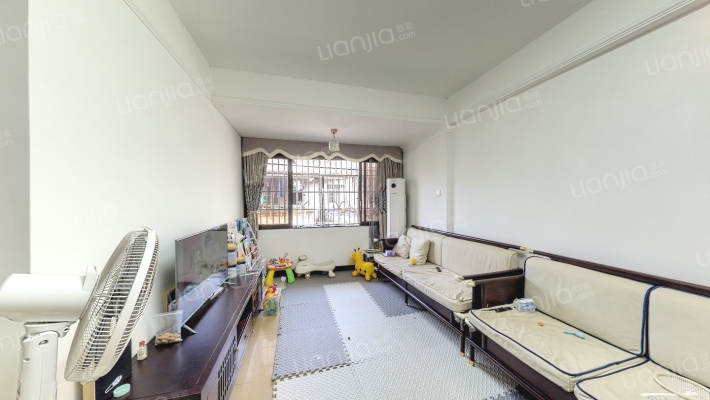 新滘镇政府宿舍二手房实景图