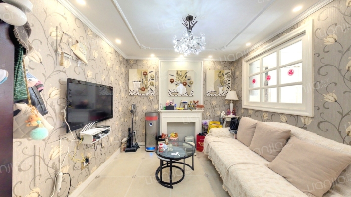 佟馨家园D区二手房实景图