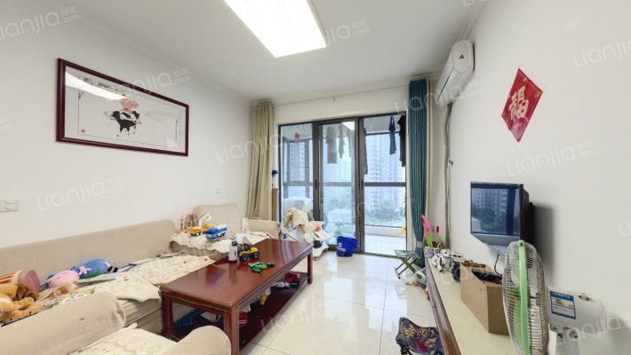 泰宏建业国际城16号院二手房实景图