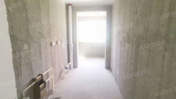 小区发展成熟，集中供暖，适宜居住，生活配套齐全-厨房