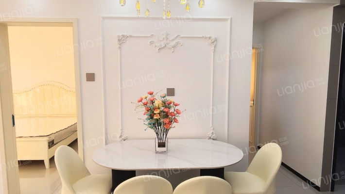 急售朝南两居，满二，价格美丽可小叨-餐厅