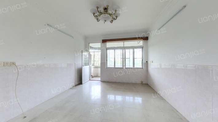 石碣新洲路61号二手房实景图