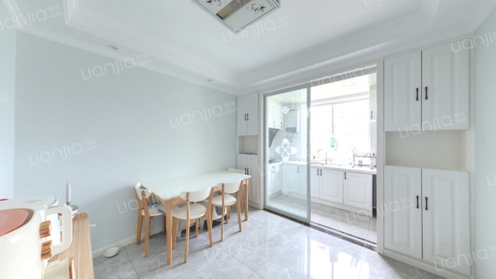 惠龙新村H区68-83号二手房实景图