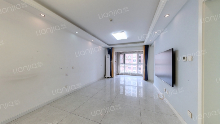 华远海蓝城六期二手房实景图