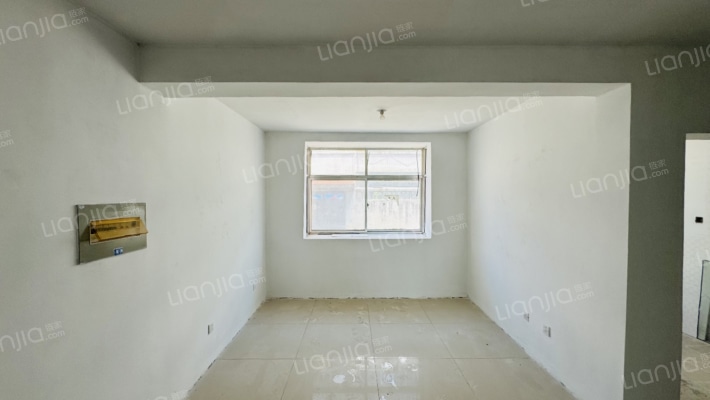 岱宗佳苑二手房实景图