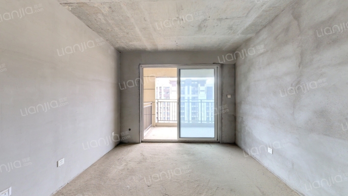 绿地新里格林公馆二手房实景图