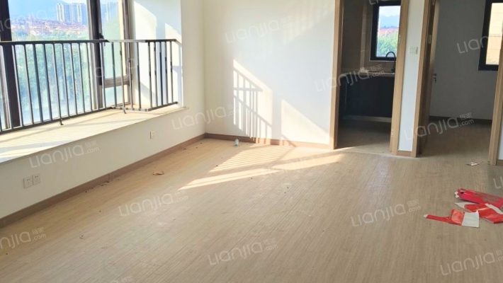 中骏云谷小镇二手房实景图